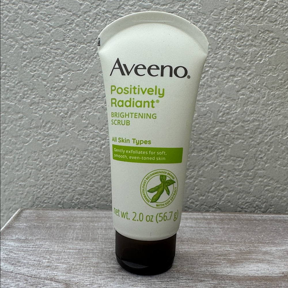 $4 🌙 Aveeno Positively Radiant‎ Daily Scrub NEW